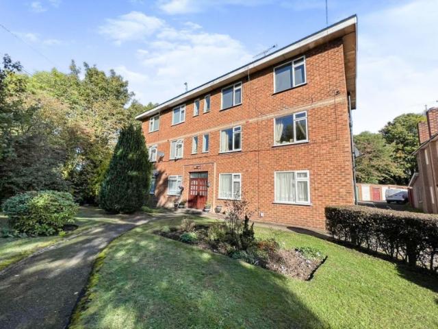 Apartment for rent in Stoke Hill, West Midlands