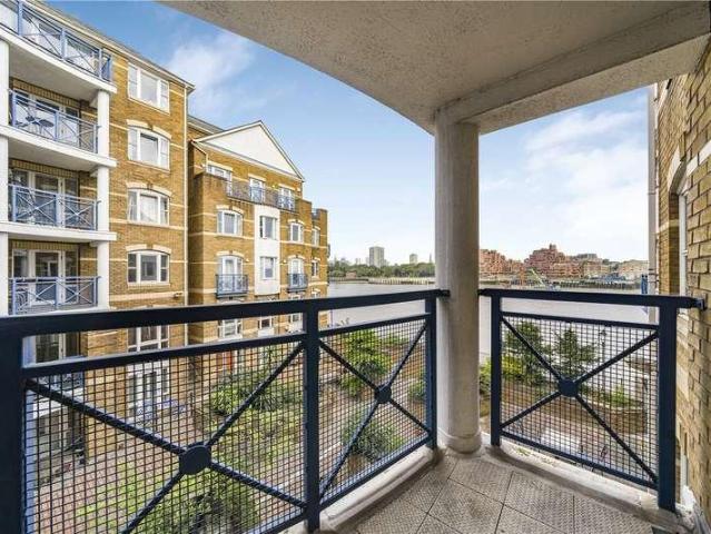 Apartment for rent in Rotherhithe, Greater London