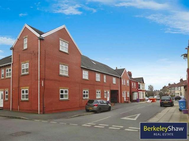 Apartment for rent in Calderstones