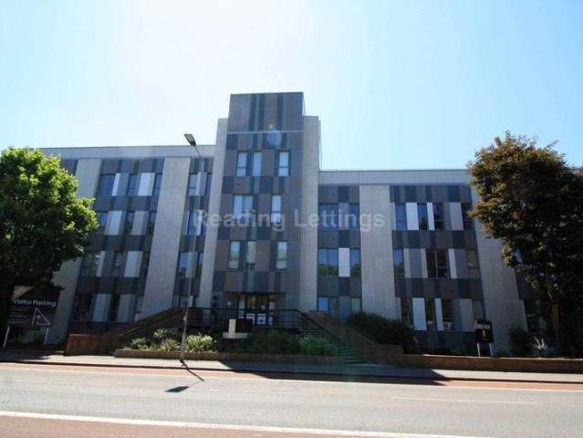 Apartment for rent in Reading