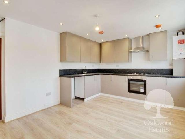 House for rent in Wexham, George Green
