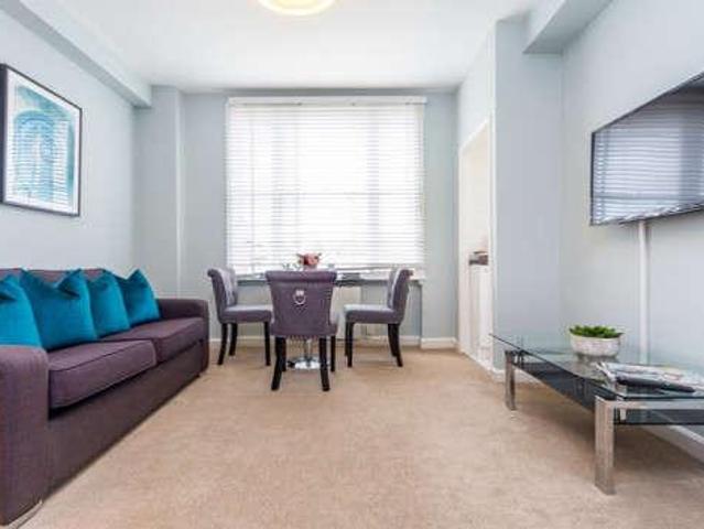 Apartment for rent in Covent Garden, Victoria