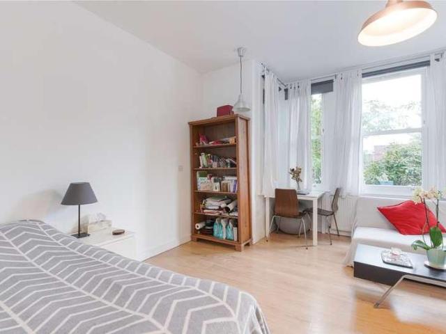 Apartment for rent in Church End, Greater London