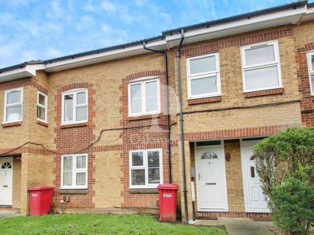 Apartment for rent in Wexham, George Green
