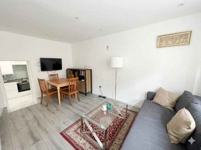 Apartment for rent in Church End, Greater London