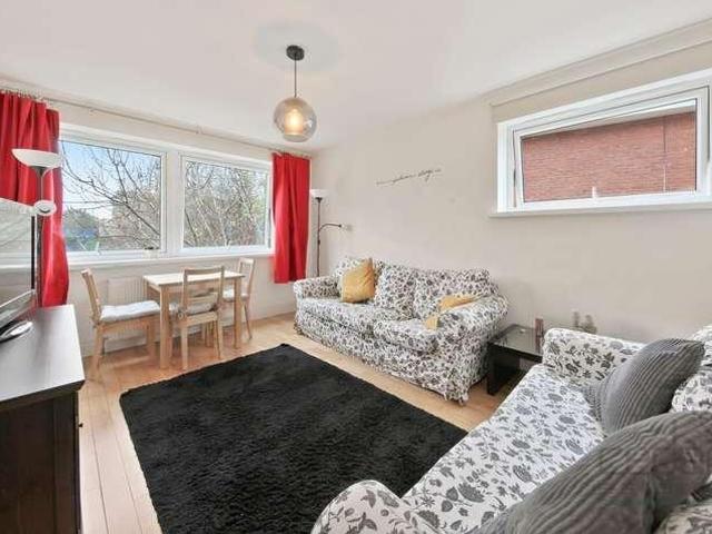 House for rent in South Hampstead, Greater London