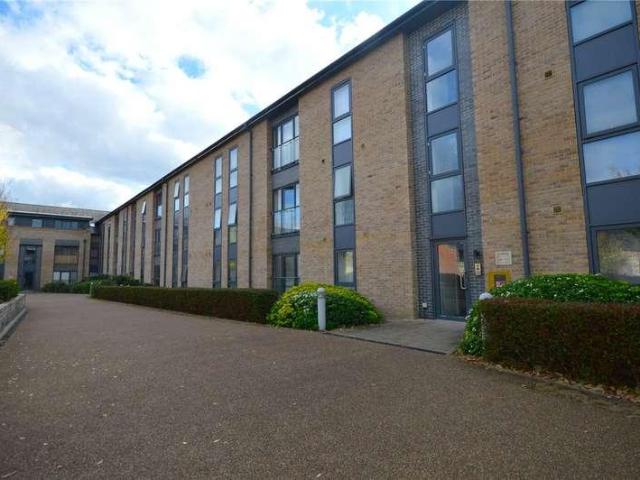 Apartment for rent in Rodbourne, Swindon