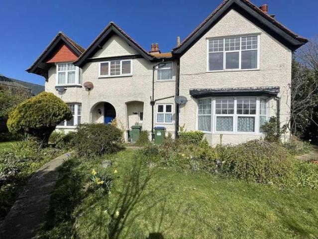Apartment for rent in Seaford, Iford