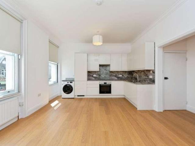 Apartment for rent in Petersham, Greater London