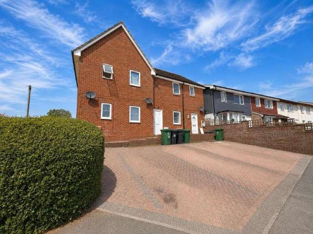 Apartment for rent in Drayton, City Of Portsmouth