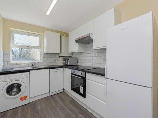 Apartment for rent in Higham Hill, Greater London