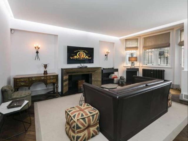 Apartment for rent in Covent Garden, Victoria