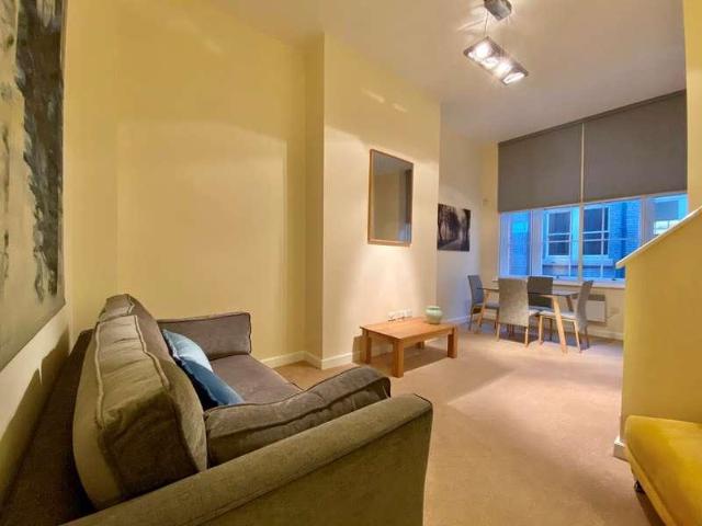 Apartment for rent in Calderstones