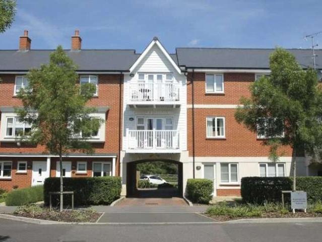 Apartment for rent in Daws Hill, Cressex