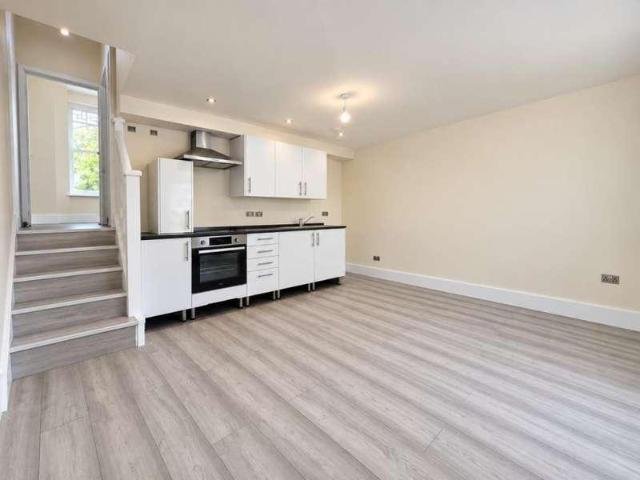 Apartment for rent in Crouch End, Greater London