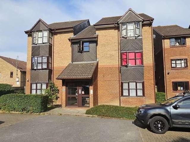 Apartment for rent in Sudbury, Greater London