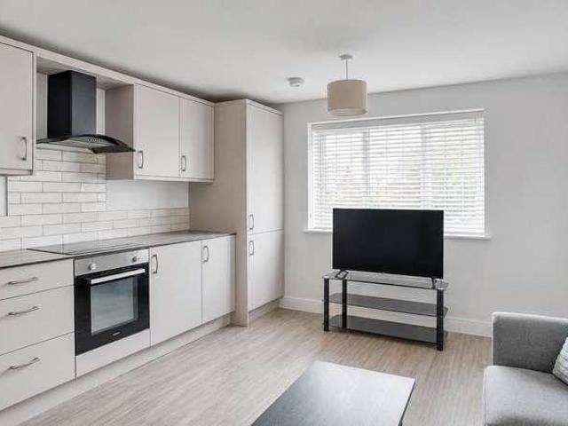 Apartment for rent in California, Littleover