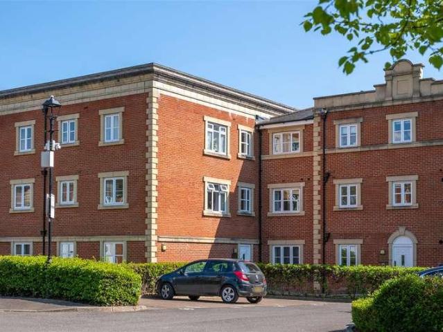 House for rent in Red Hill, Surrey