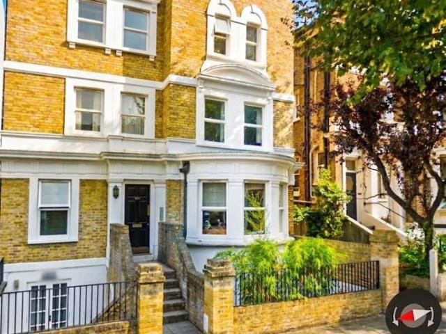 Apartment for rent in Clapham Junction, Greater London