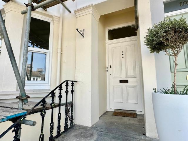 Apartment for rent in Hanover & Queen's Park, Brighton