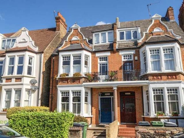 Apartment for rent in London Borough of Croydon, Norbury