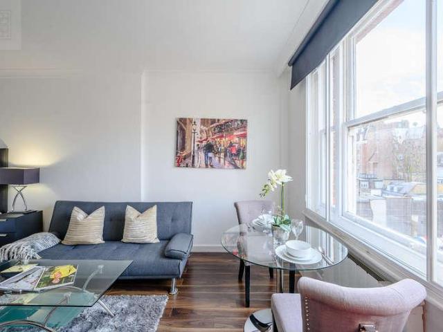 House for rent in Covent Garden, Victoria