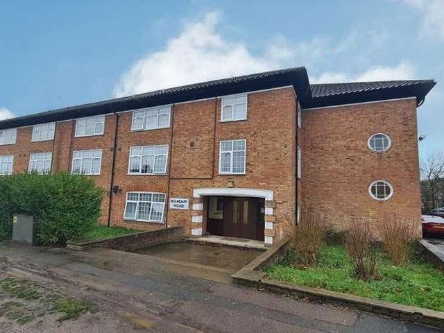 Apartment for rent in Birchwood, Fretherne
