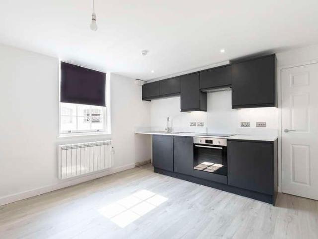 Apartment for rent in Golden Valley, Gloucestershire