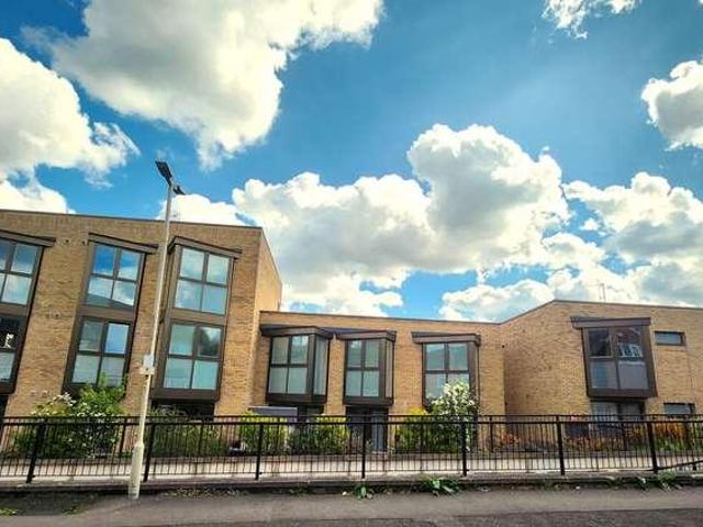 Apartment for rent in Halesowen, West Midlands
