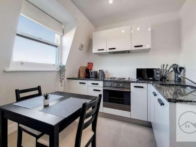 Apartment for rent in Nine Elms, Greater London
