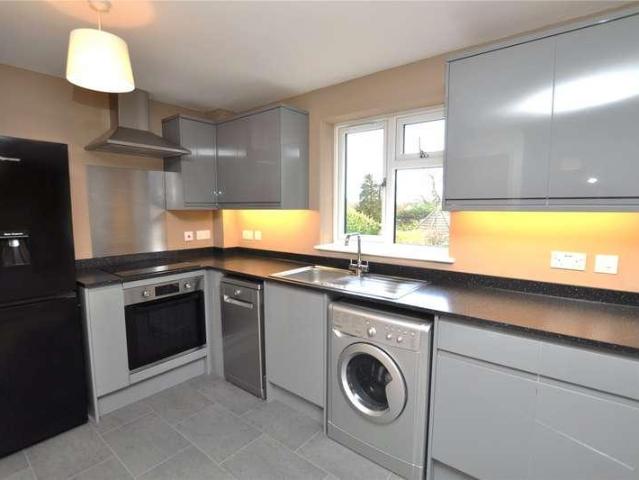 Apartment for rent in Westborough, Surrey