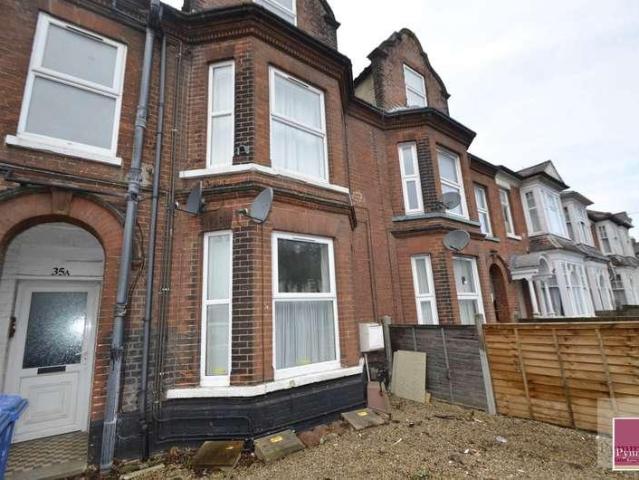 House for rent in East Bank, Norfolk