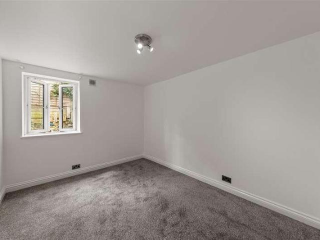 Apartment for rent in West Norwood, Greater London