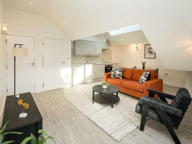 Apartment for rent in Ponders End, Greater London