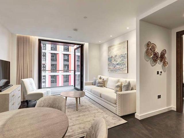 Apartment for rent in Clapham Junction, Greater London