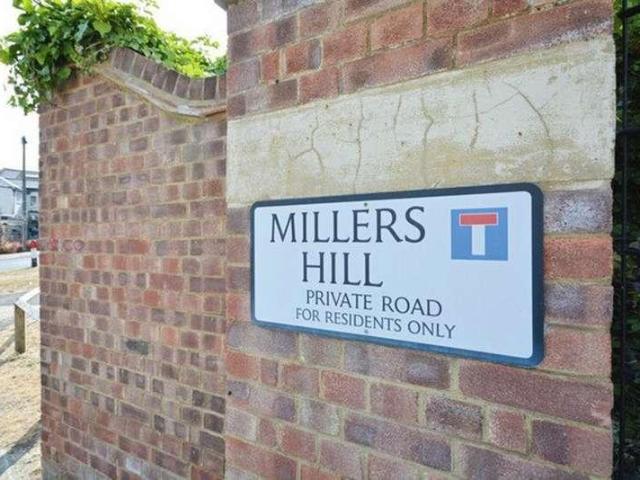 Apartment for rent in Whitehall, Acol