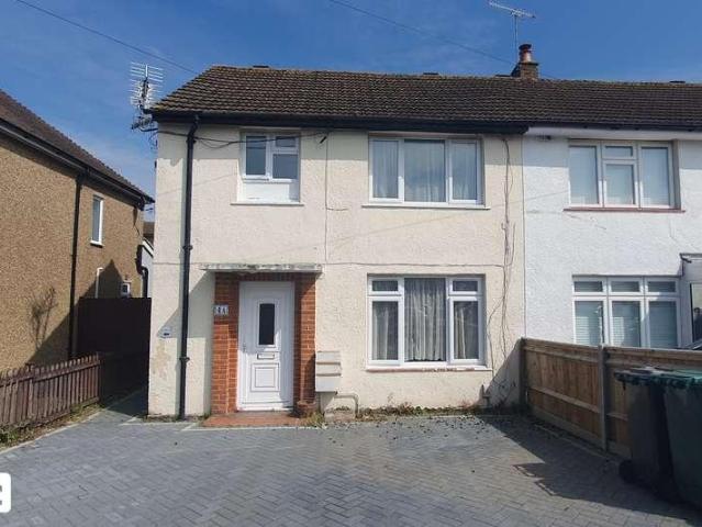 Apartment for rent in Red Hill, Surrey
