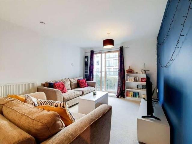 Apartment for rent in Roehampton, Greater London