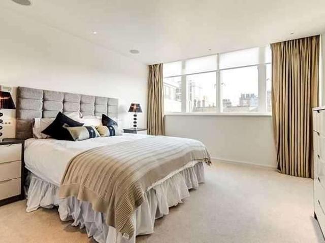 Apartment for rent in South Kensington, Greater London