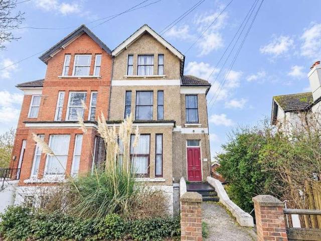 House for rent in Blacklands, Guestling Green