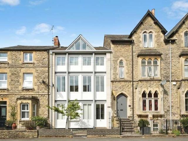 House for rent in Fossebridge, Gloucestershire