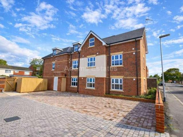 Apartment for rent in Whitley Wood, Reading
