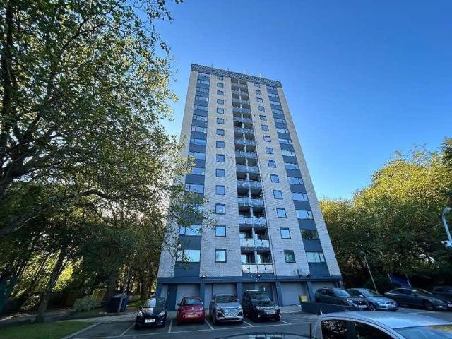 Apartment for rent in Calderstones