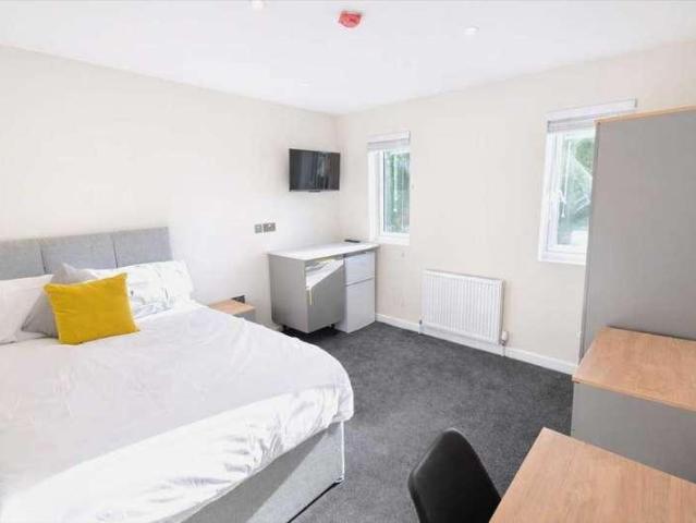 Apartment for rent in Brooklands, Monks Orchard