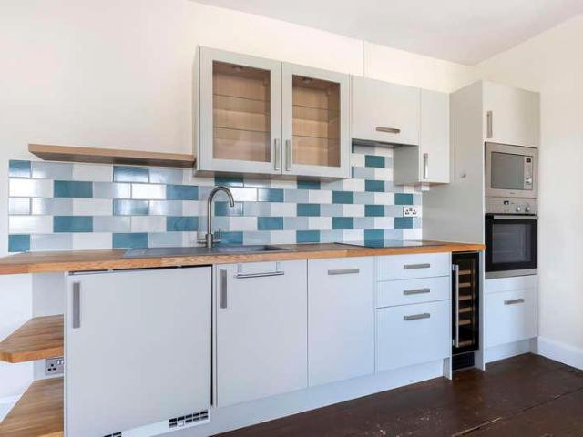 Apartment for rent in Ewens Farm, Golden Valley