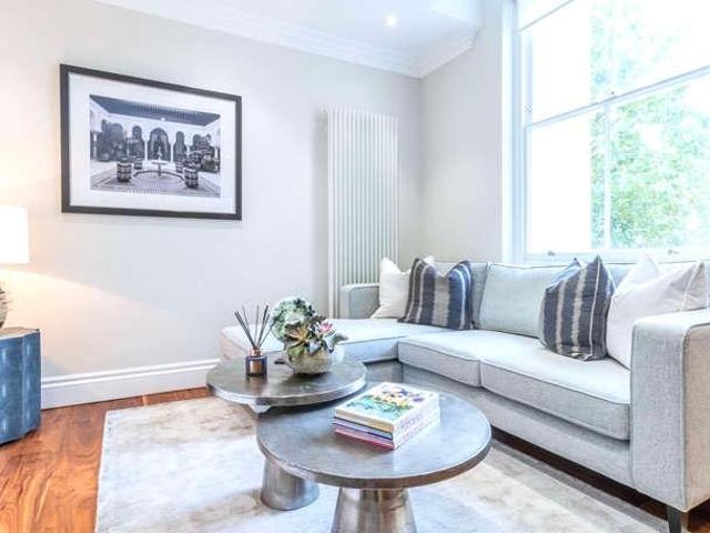 Apartment for rent in Bayswater, Greater London