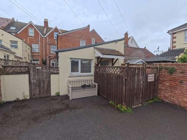 Apartment for rent in Burnham-on-Sea and Highbridge, Burnham-on-sea