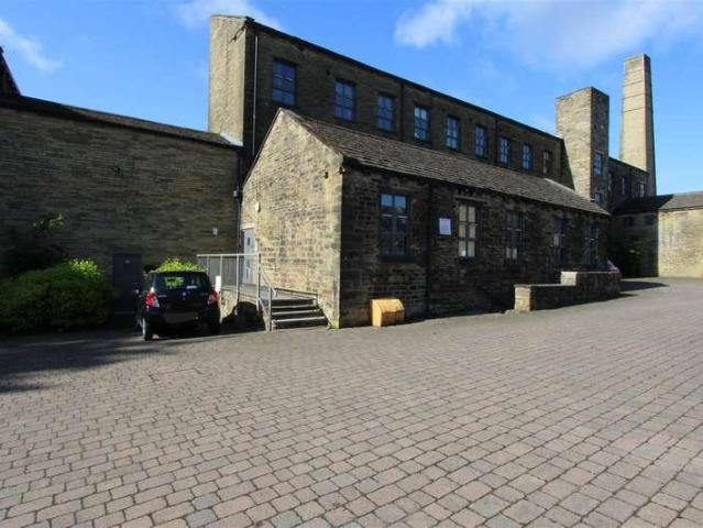 Apartment for rent in Westwood Park, West Yorkshire