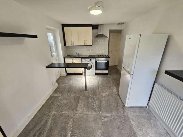 Apartment for rent in London Borough of Hounslow, Greater London