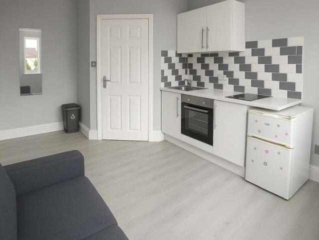 House for rent in Temple Fortune, Greater London